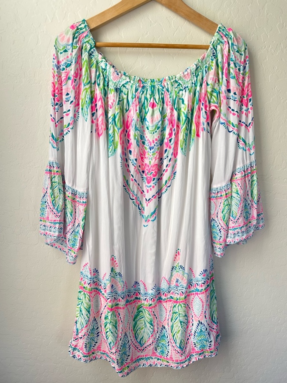 Lilly Pulitzer Nevie Coconut Coast Off Shoulder Dress Size Small - Picture 2 of 10